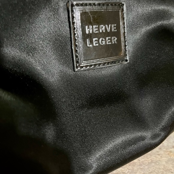 Herve Leger cosmetic bag - Picture 4 of 11